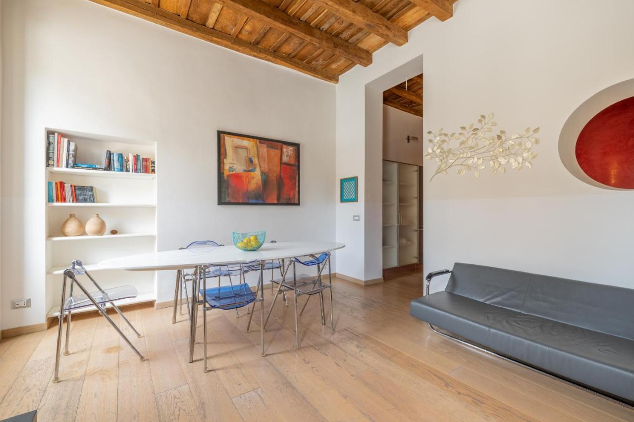 Modern Apartment In Campo De Fiori Roma Exterior foto